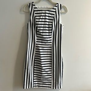 H&M White and Navy Stripe Dress